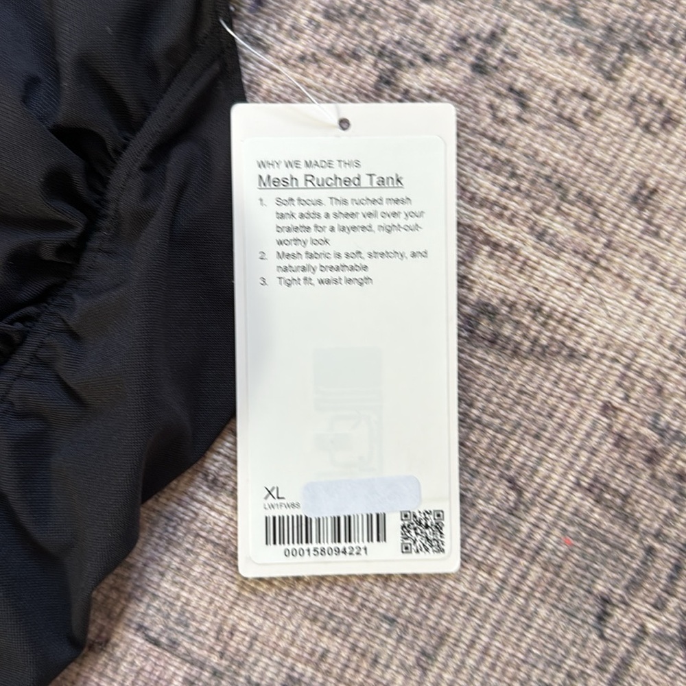 Lululemon Mesh Ruched Tank. XL - Picture 3 of 5